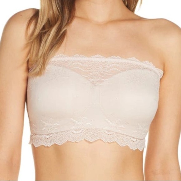 NEW Spanx Undietectable Lace Better Bandeau Creme Blush - Picture 1 of 7